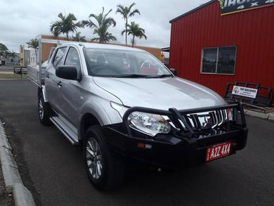 MQ Triton Commercial Bull Bar